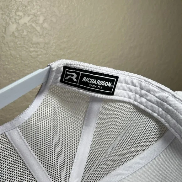 Kennedy 2024 RFK Jr Trucker Hat Richardson Mens OSFM White Campaign SNAPBACK GUC - Picture 7 of 7